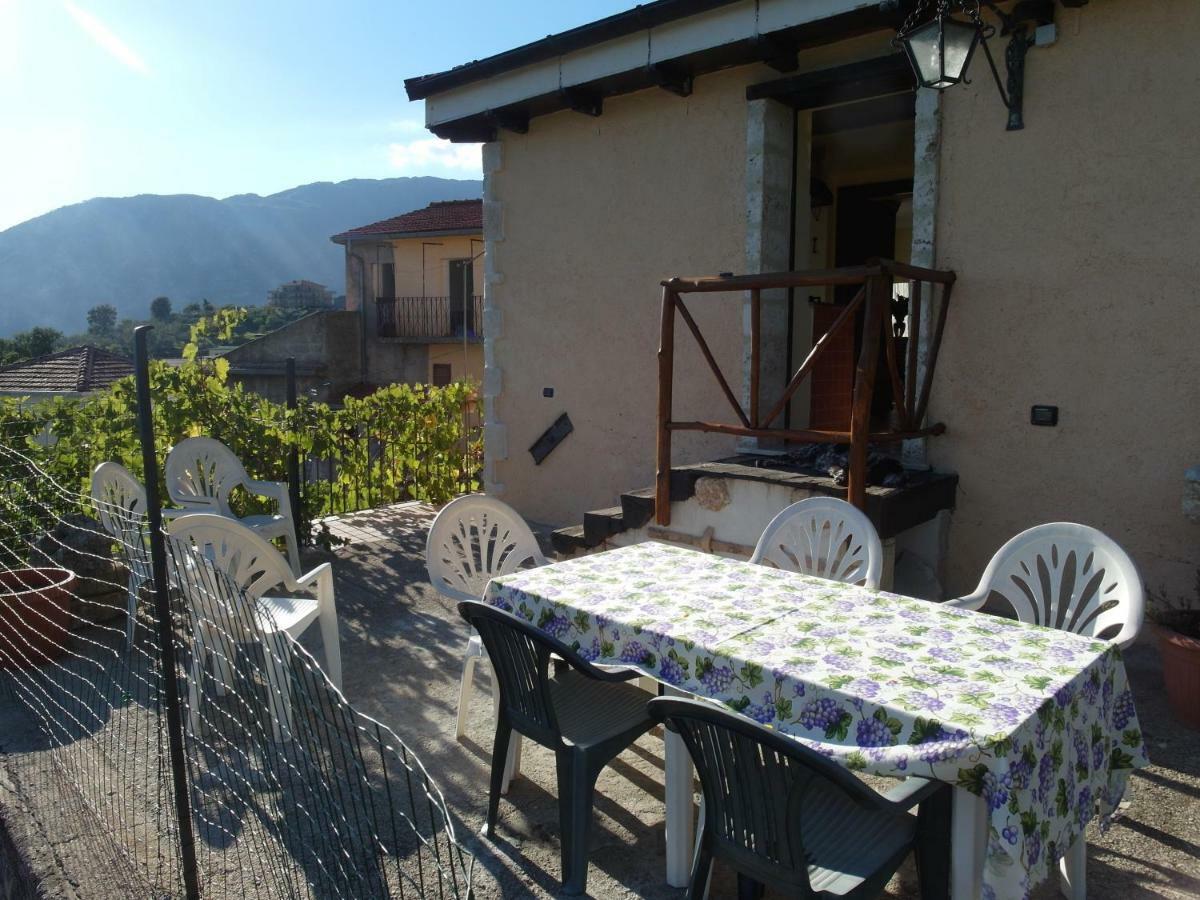 Italyfarmstay Pescosolido Bagian luar foto